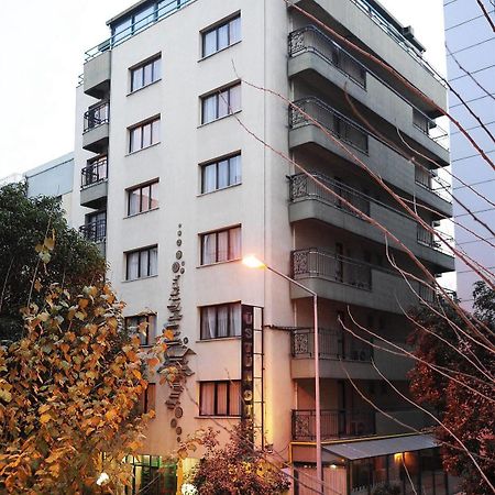 Uestuen Hotel Alsancak Izmir Zewnętrze zdjęcie