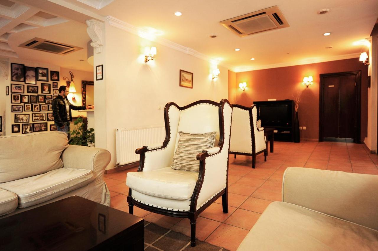 Uestuen Hotel Alsancak Izmir Zewnętrze zdjęcie