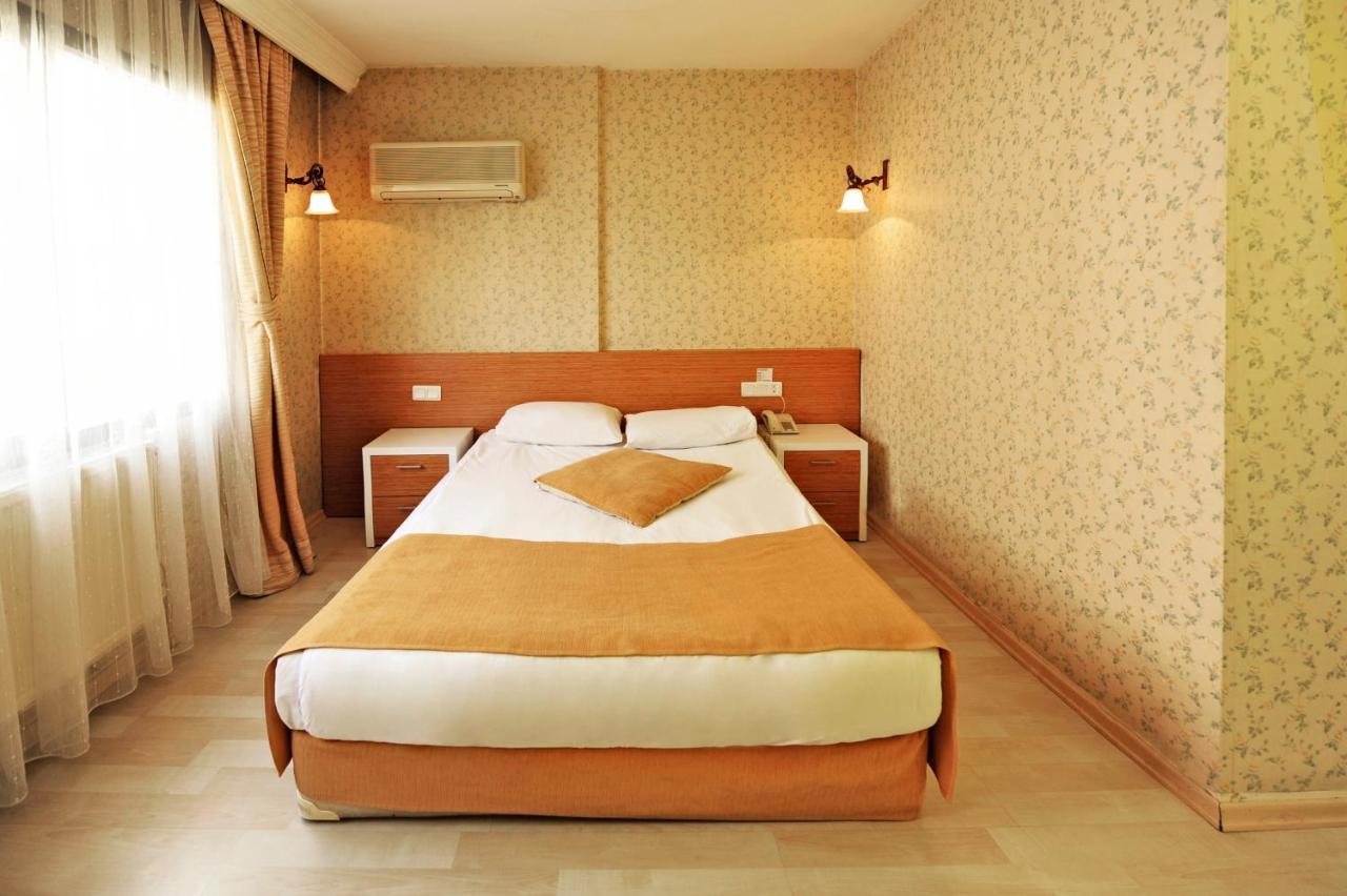 Uestuen Hotel Alsancak Izmir Zewnętrze zdjęcie