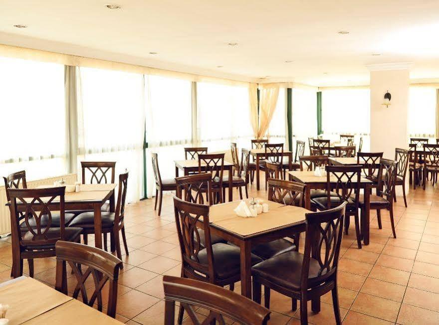 Uestuen Hotel Alsancak Izmir Zewnętrze zdjęcie